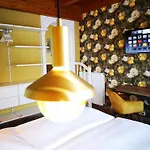 Aparthotel Goldener Hahn